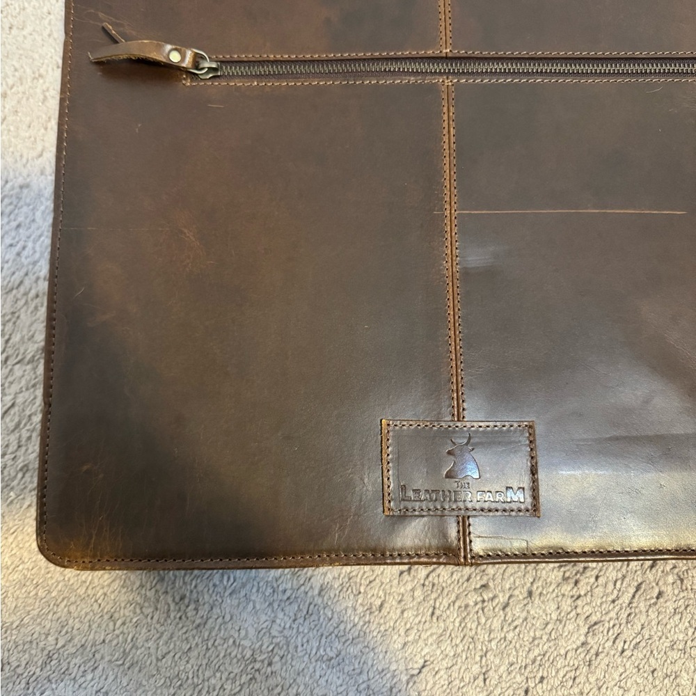 Leather Farm Brown Leather Laptop Case Crossbody Bag - Picture 8 of 11
